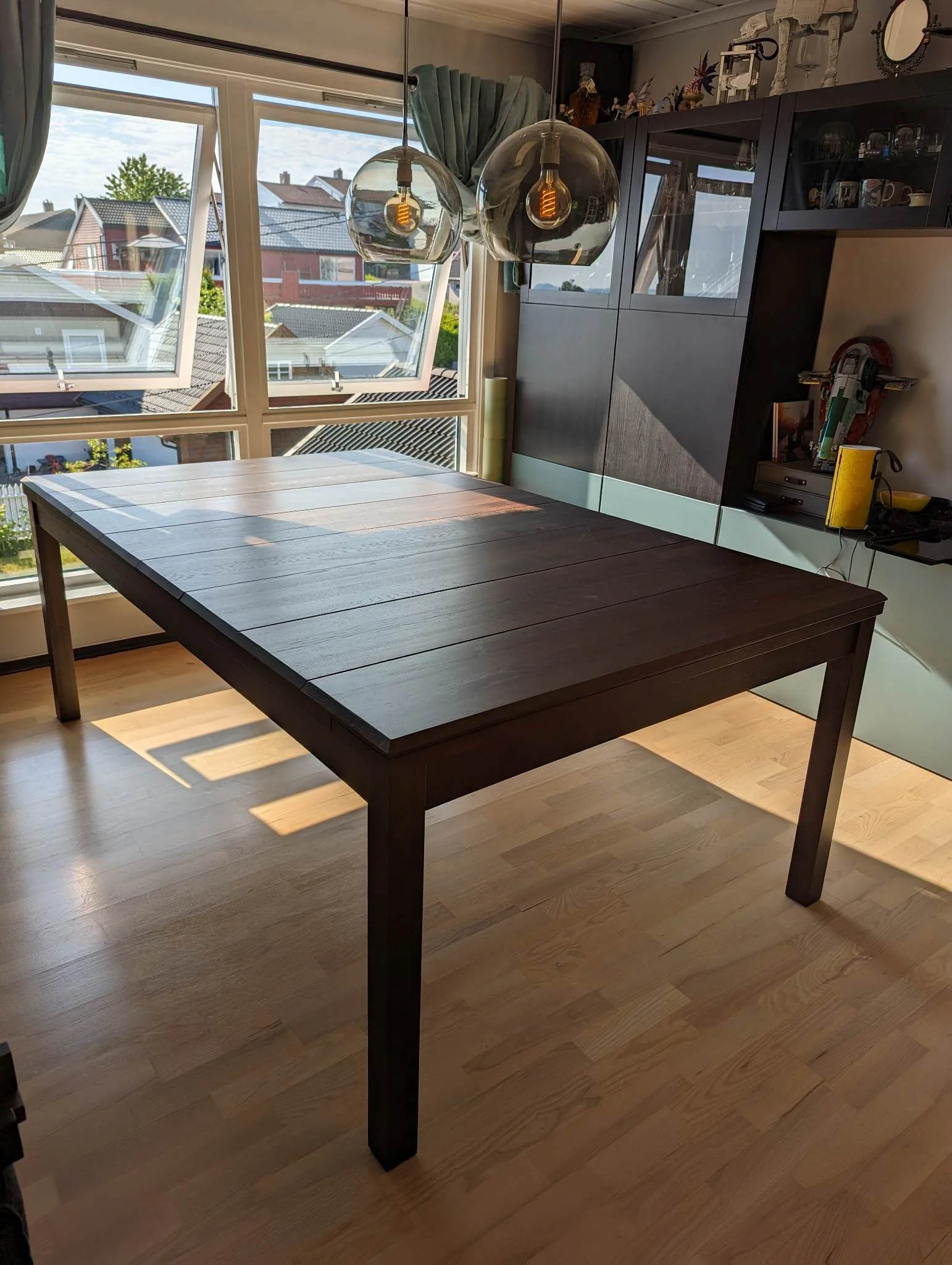 Item 'New board game table'